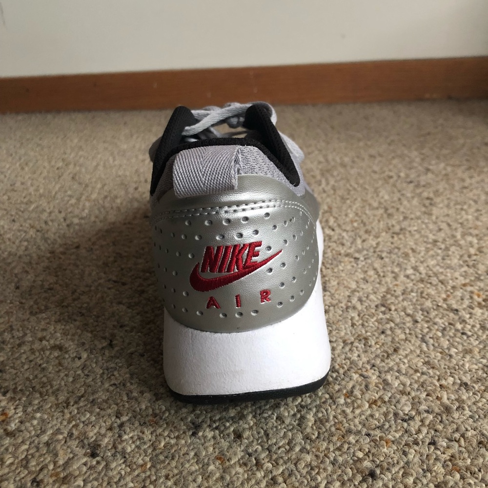 Nike Air Max Tavas - Picture 3 of 4
